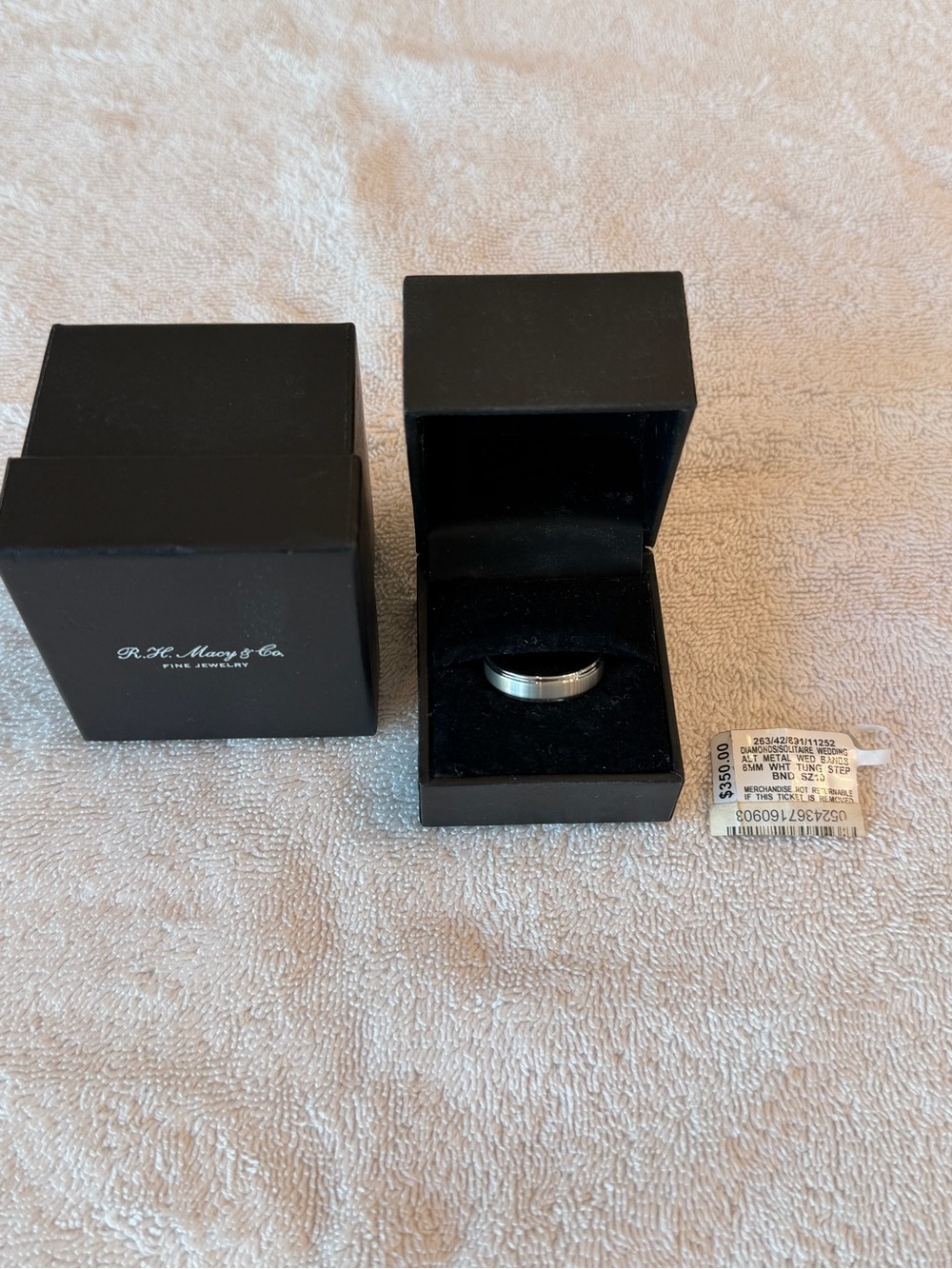 Men's Silver-Tone Band Ring
